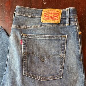Gently used Levi’s 510 jeans 36x30